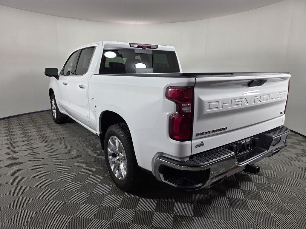 2020 Chevrolet Silverado 1500 LTZ photo 3