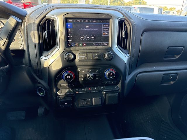 2020 Chevrolet Silverado 1500 LT photo 5