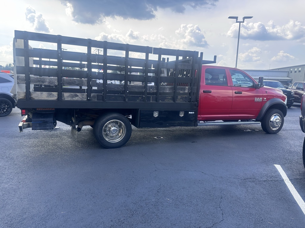 2017 Ram 5500 photo 24