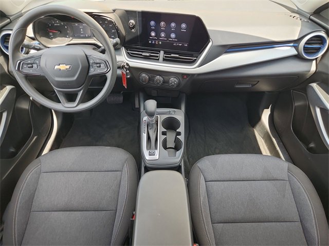 2024 Chevrolet Trax LS photo 17