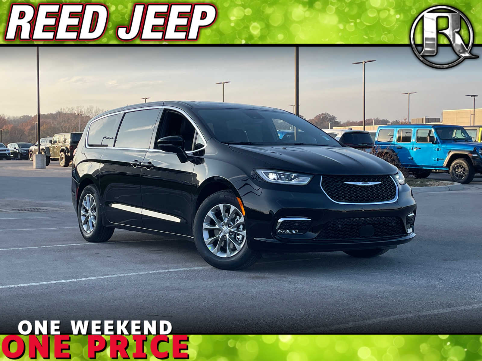 2026 Chrysler Pacifica Limited's photo