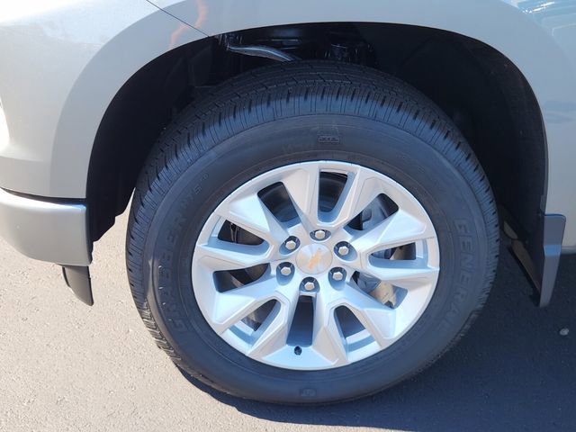 2026 Chevrolet Silverado 1500 Custom photo 4