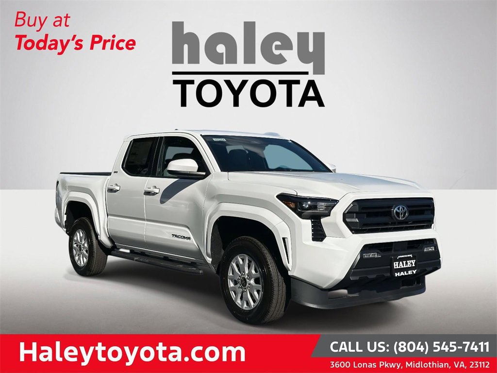 2025 Toyota Tacoma SR5's photo