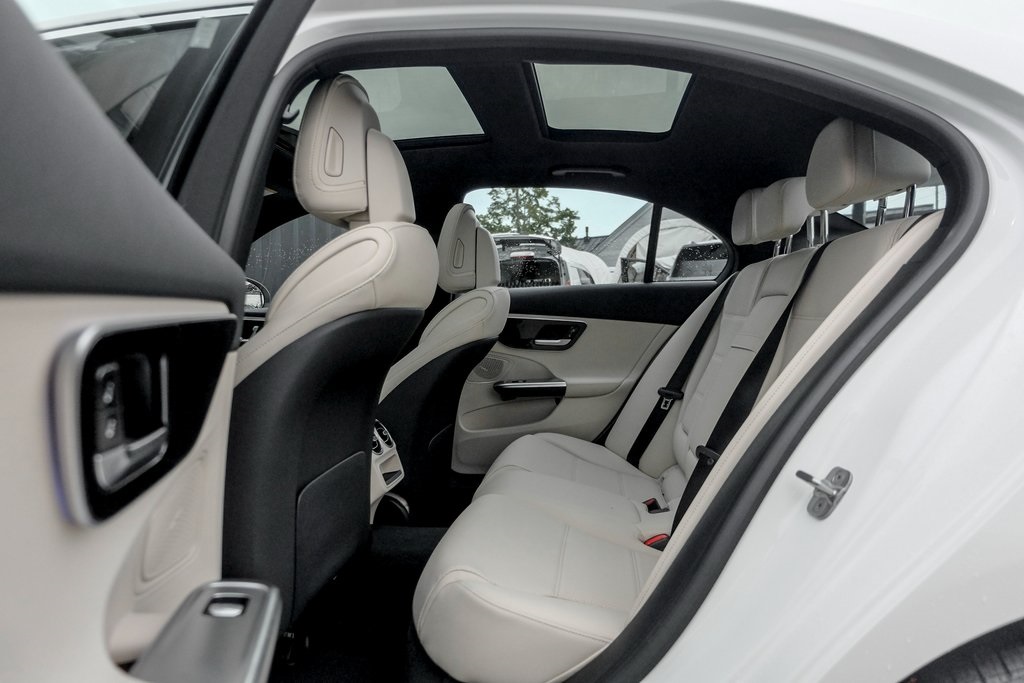 2025 Mercedes Benz C 300 4MATIC photo 15