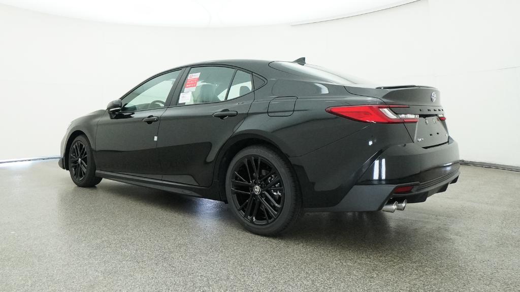 2025 Toyota Camry SE photo 11