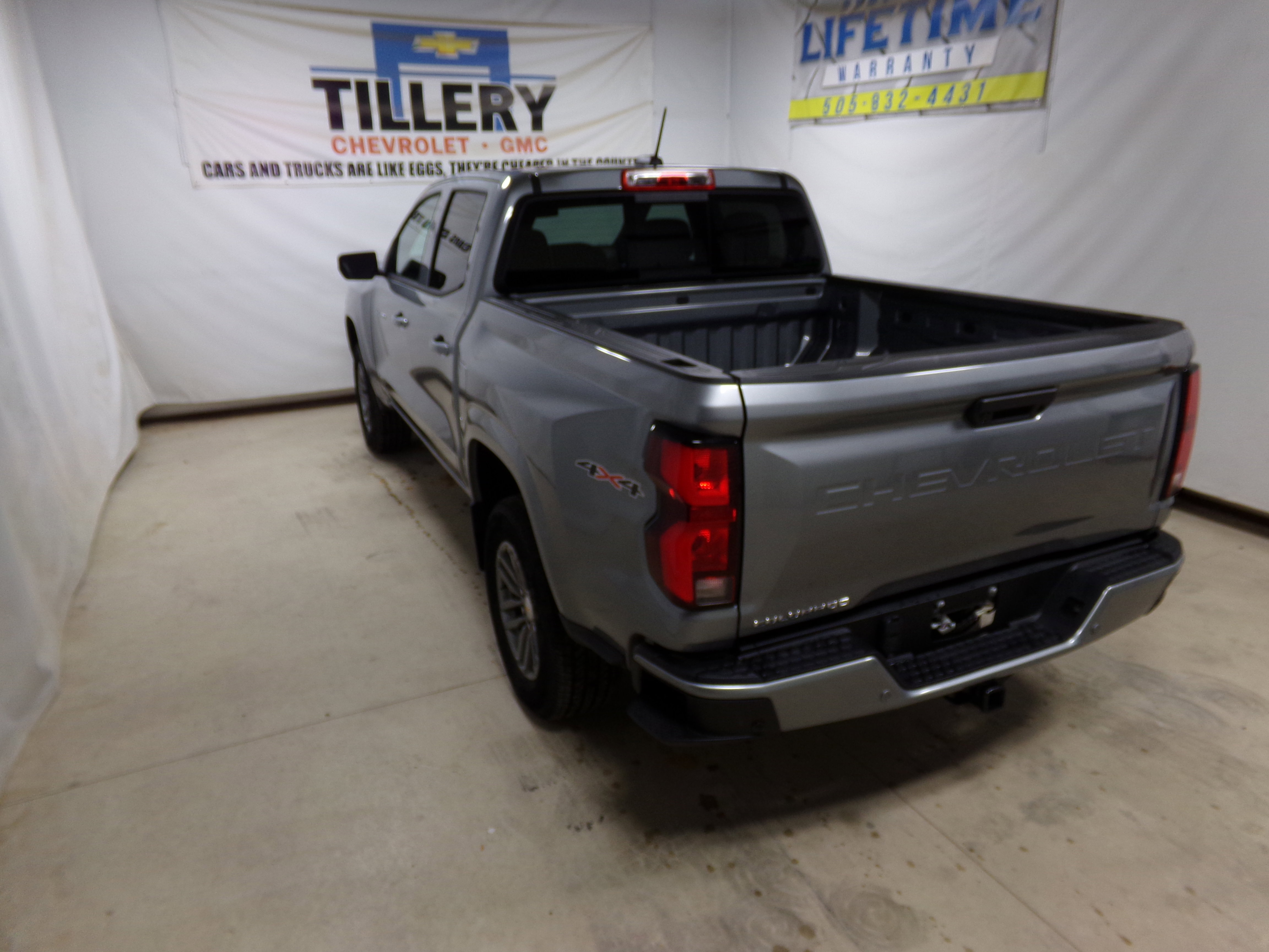 2025 Chevrolet Colorado Work Truck LT photo 4