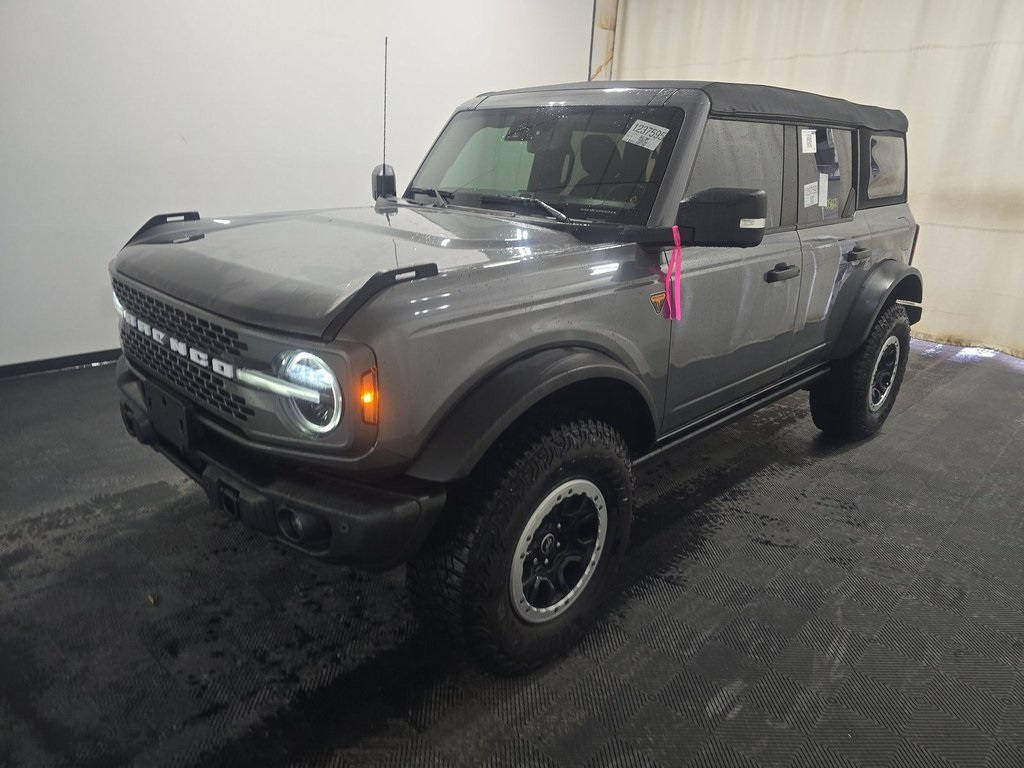 2023 Ford Bronco Badlands's photo