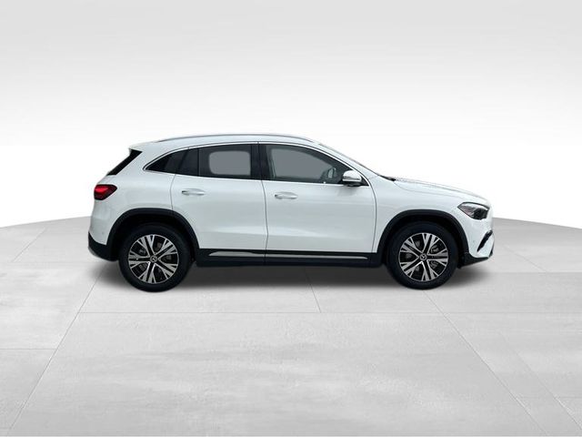 2025 Mercedes Benz GLA 250 4MATIC photo 8