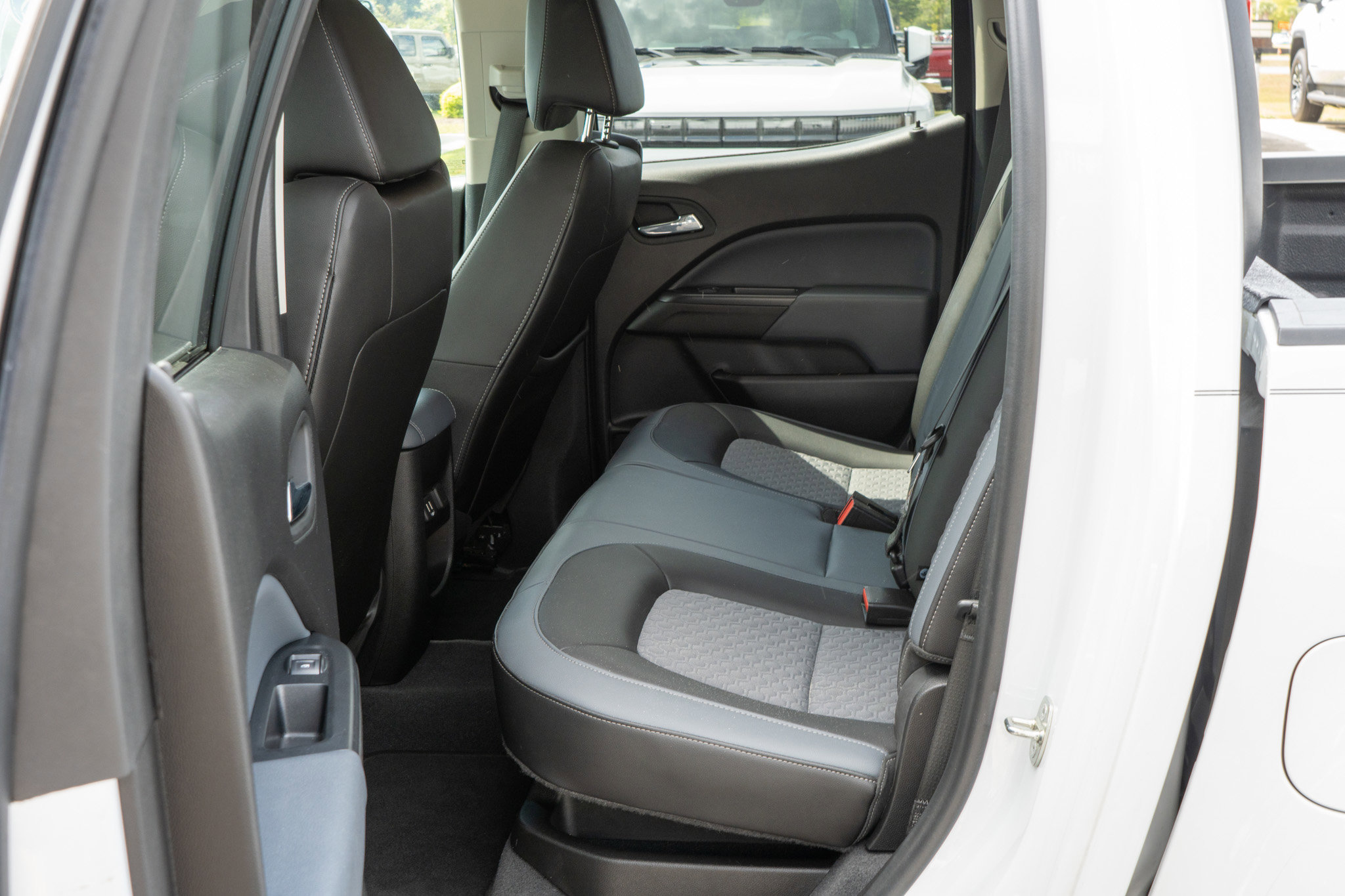 2019 Chevrolet Colorado Z71 photo 19