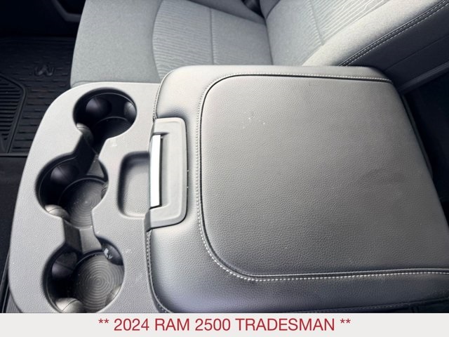2024 Ram 2500 Tradesman photo 14