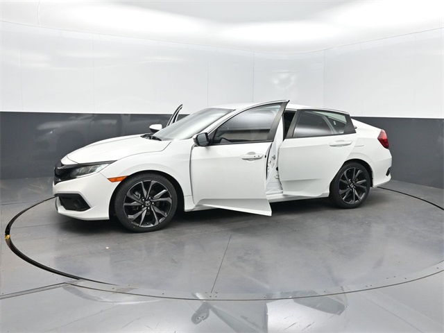 2019 Honda Civic Sport photo 32