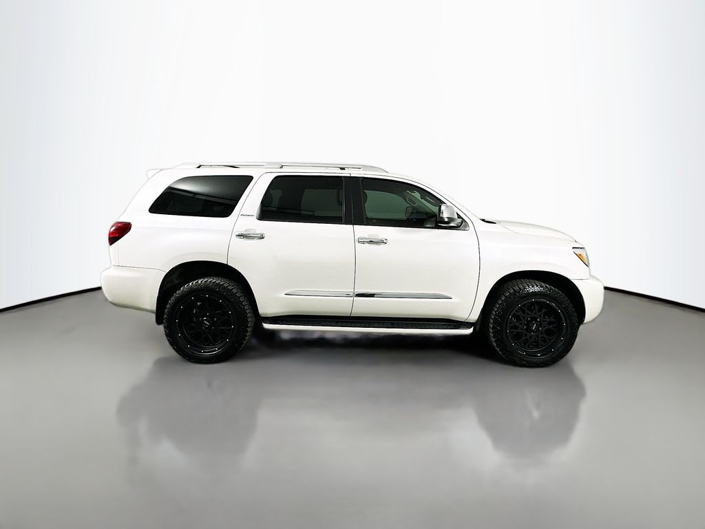 2018 Toyota Sequoia Platinum photo 4