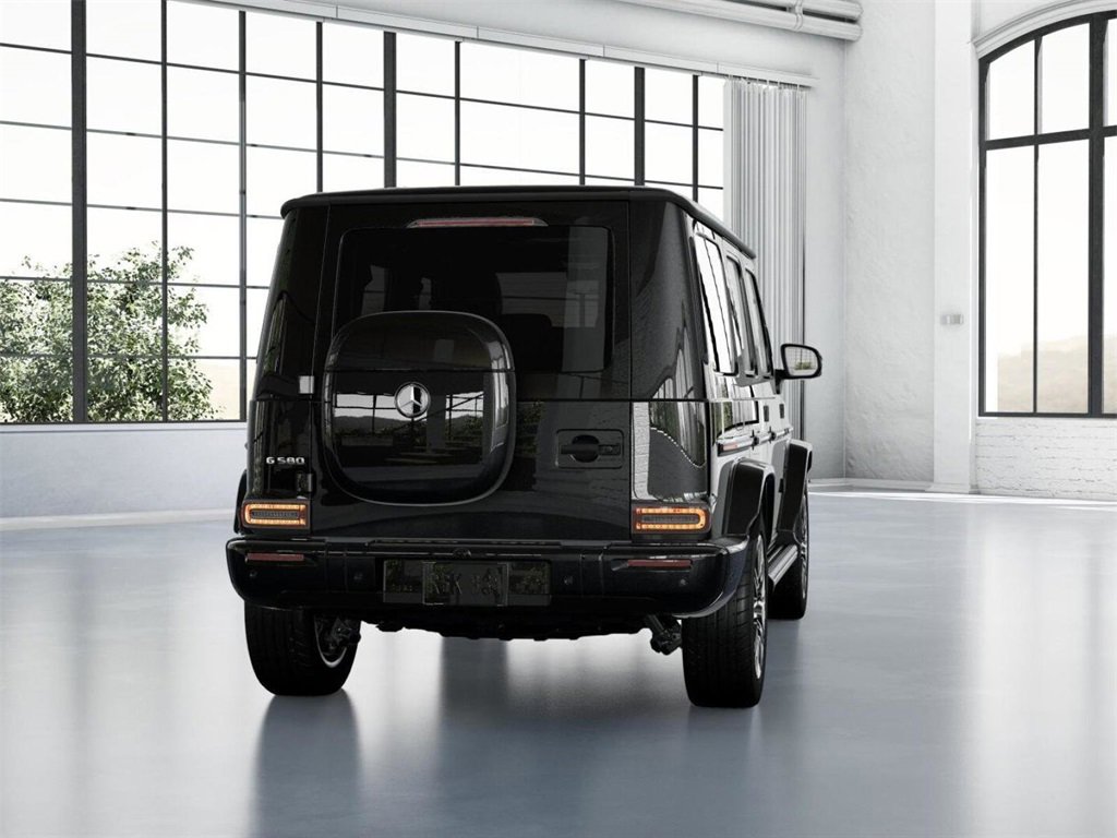 2025 Mercedes Benz G photo 23
