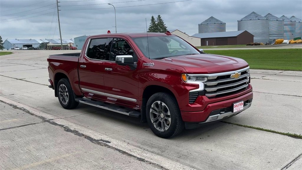 Used 2024 Chevrolet Silverado 1500 High Country with VIN 1GCUDJE87RZ230203 for sale in Oslo, Minnesota