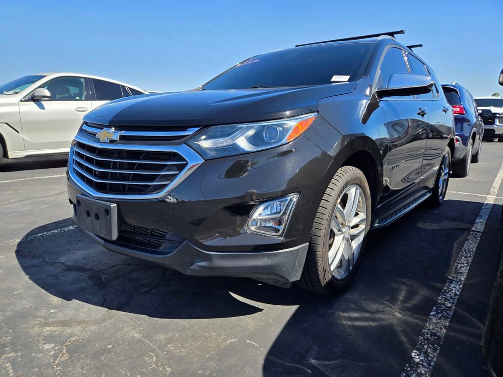 2018 Chevrolet Equinox Premier photo 2