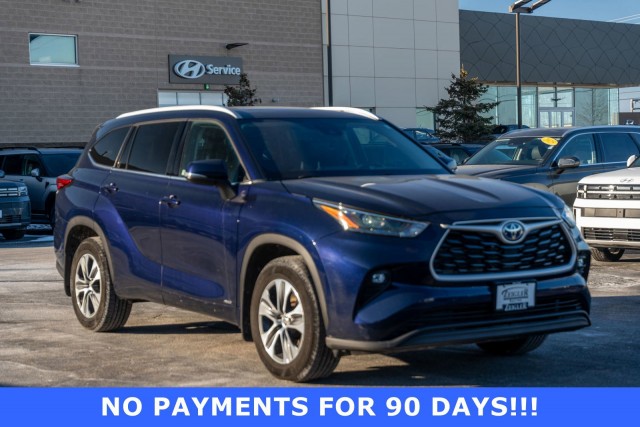 Pre-Owned 2022 Toyota Highlander Hybrid XLE Sport Utility in Mt ...