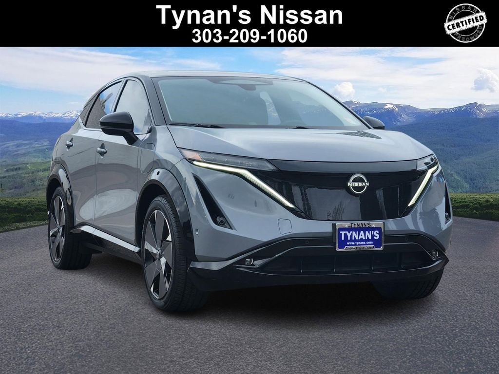 2024 Nissan ARIYA Platinum+'s photo