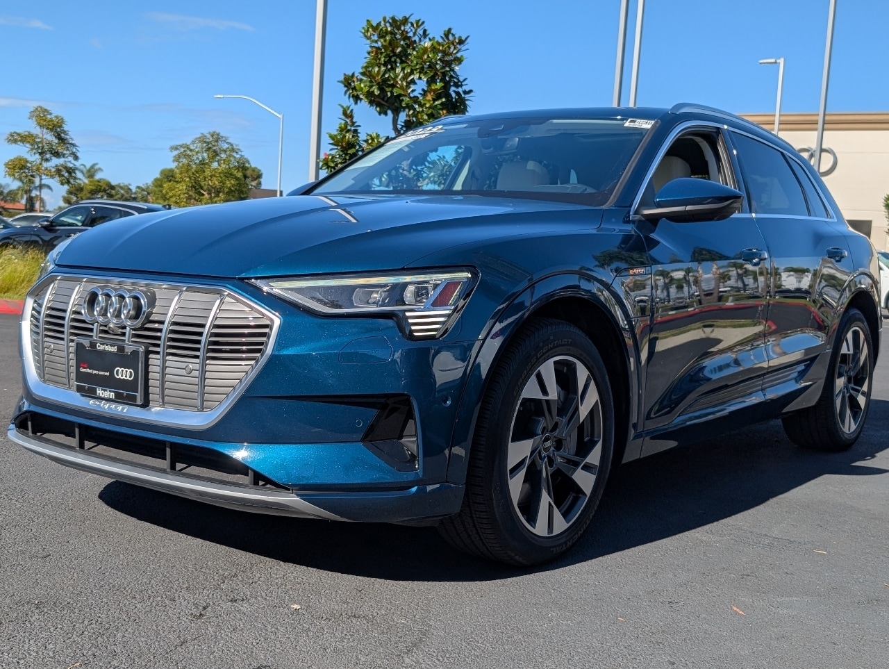 2023 Audi e-tron Premium Plus photo 3