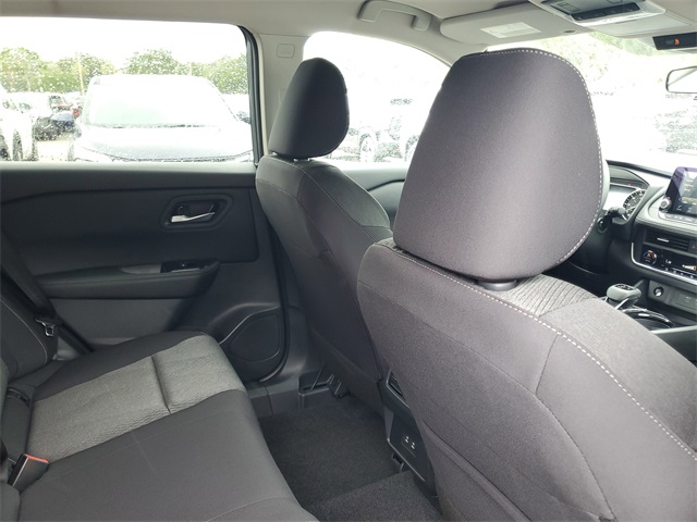 2026 Nissan Rogue SV photo 25