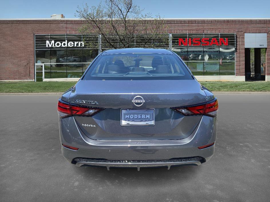 2025 Nissan Sentra S photo 3