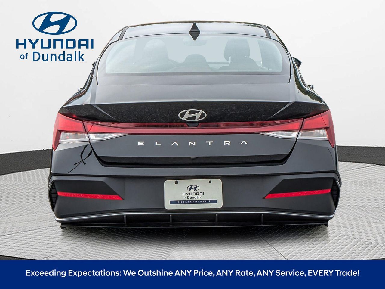 2025 Hyundai Elantra SE photo 6