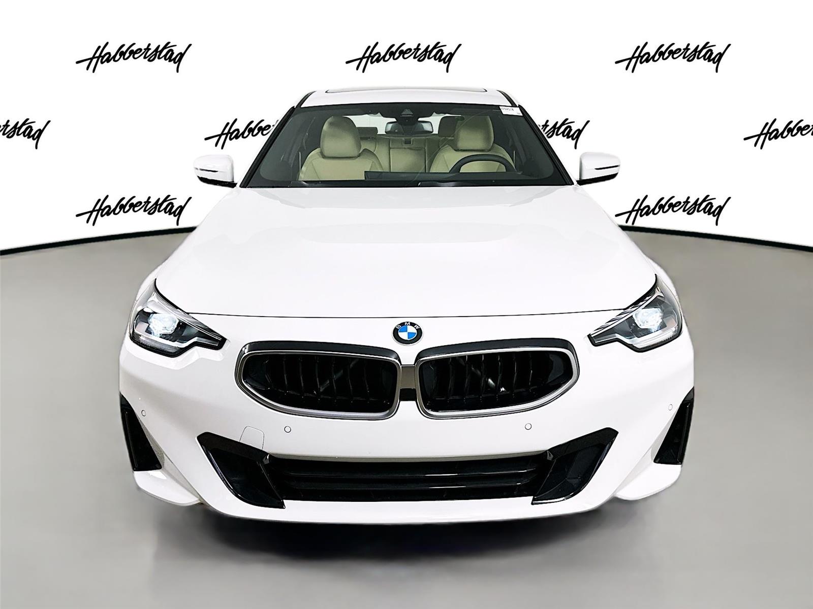 2025 Bmw 230i xDrive photo 2
