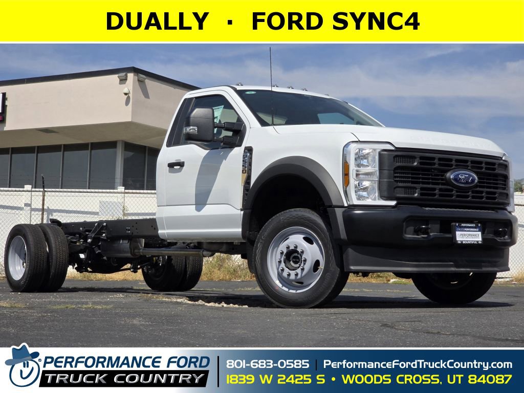 2025 Ford F-550 Super Duty Chassis Cab XL's photo
