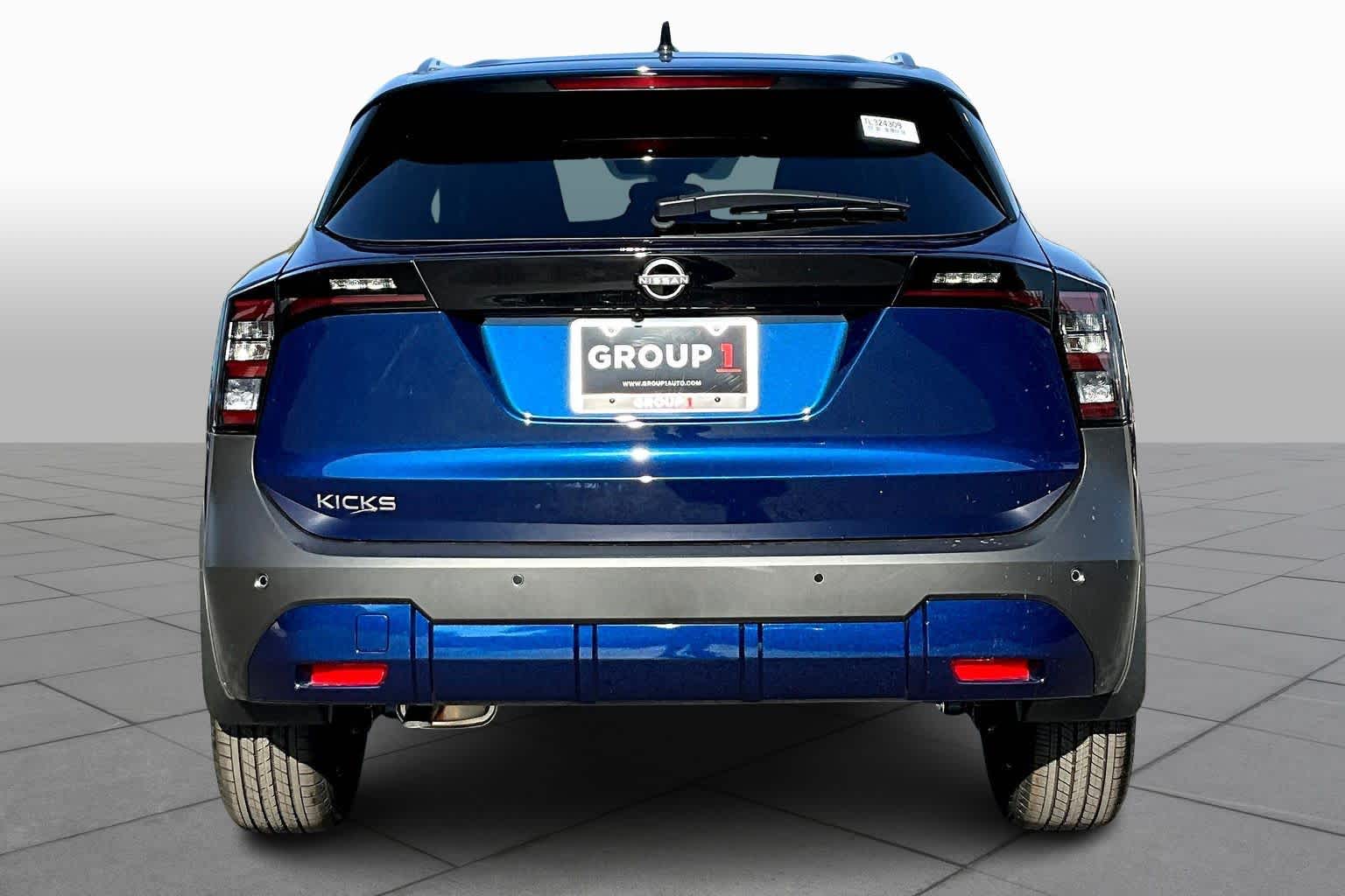 2026 Nissan Kicks SV photo 4