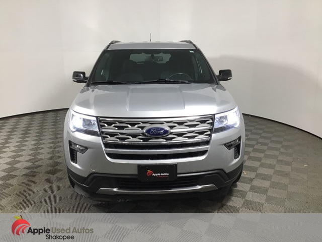 2018 Ford Explorer XLT photo 2