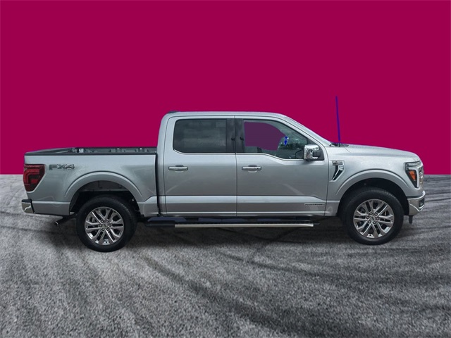 2025 Ford F-150 Lariat photo 3
