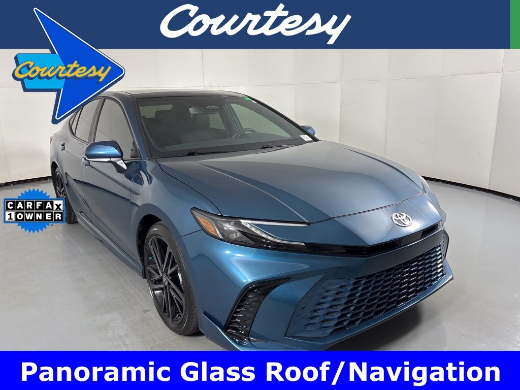 2025 Toyota Camry XSE's photo