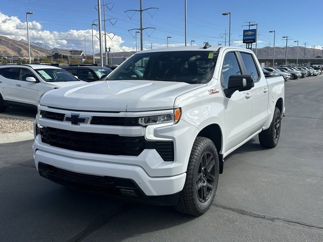 2026 Chevrolet Silverado 1500 RST photo 4