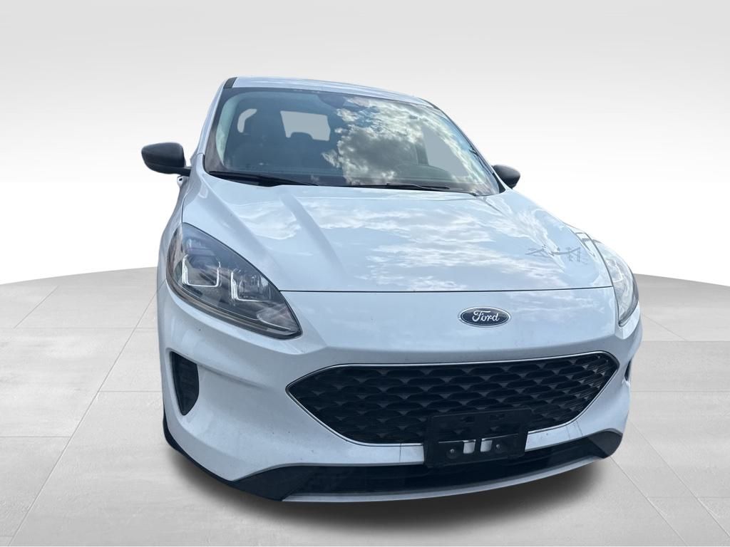 2022 Ford Escape Hybrid SE photo 5
