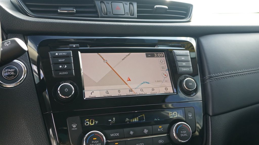 2018 Nissan Rogue SL photo 34