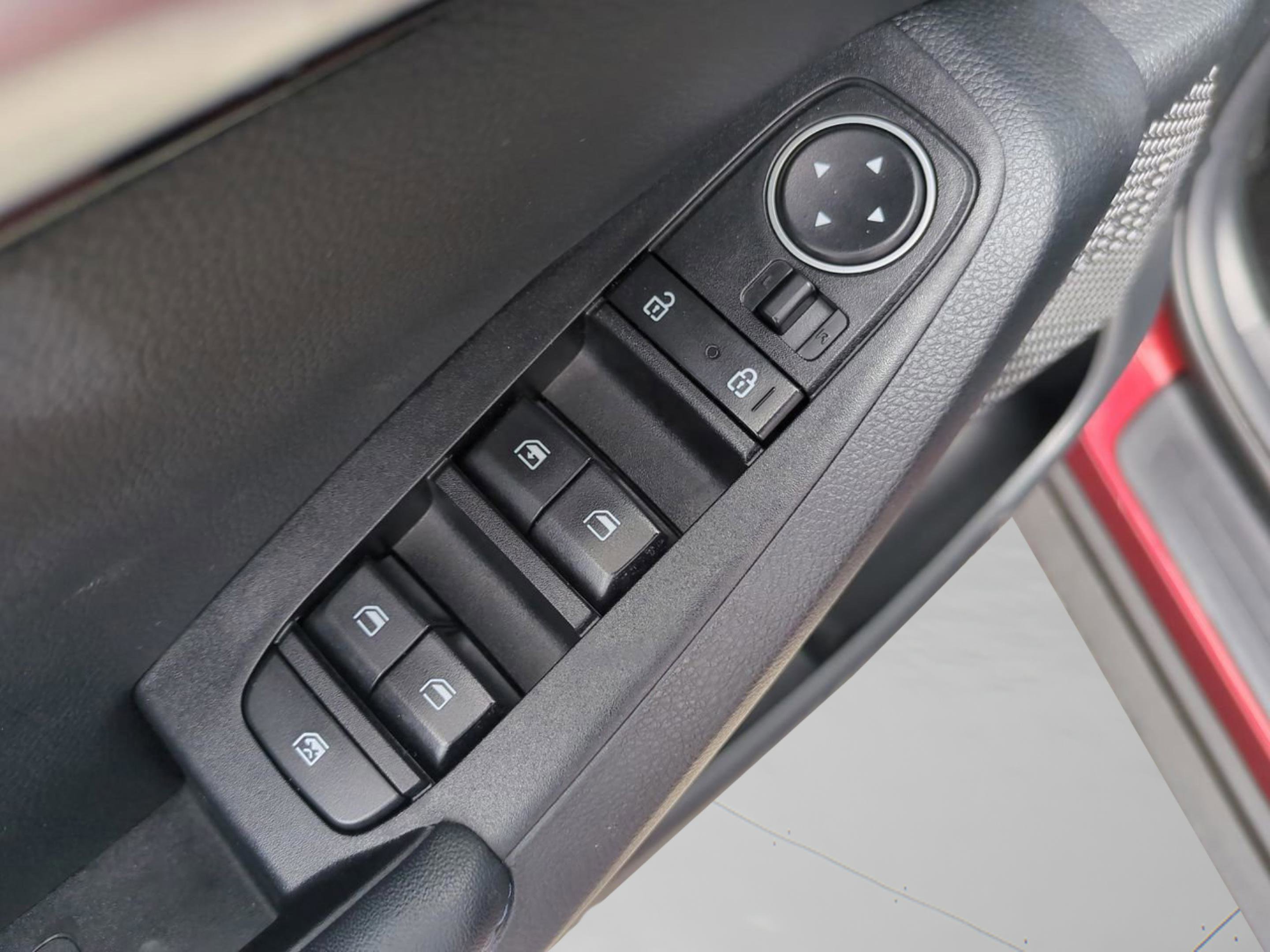 2023 Kia Seltos S photo 22