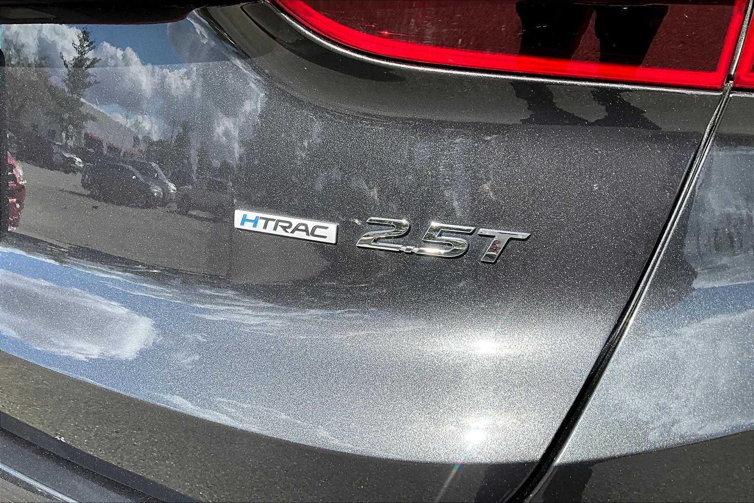 2022 Hyundai Santa Fe Calligraphy photo 9