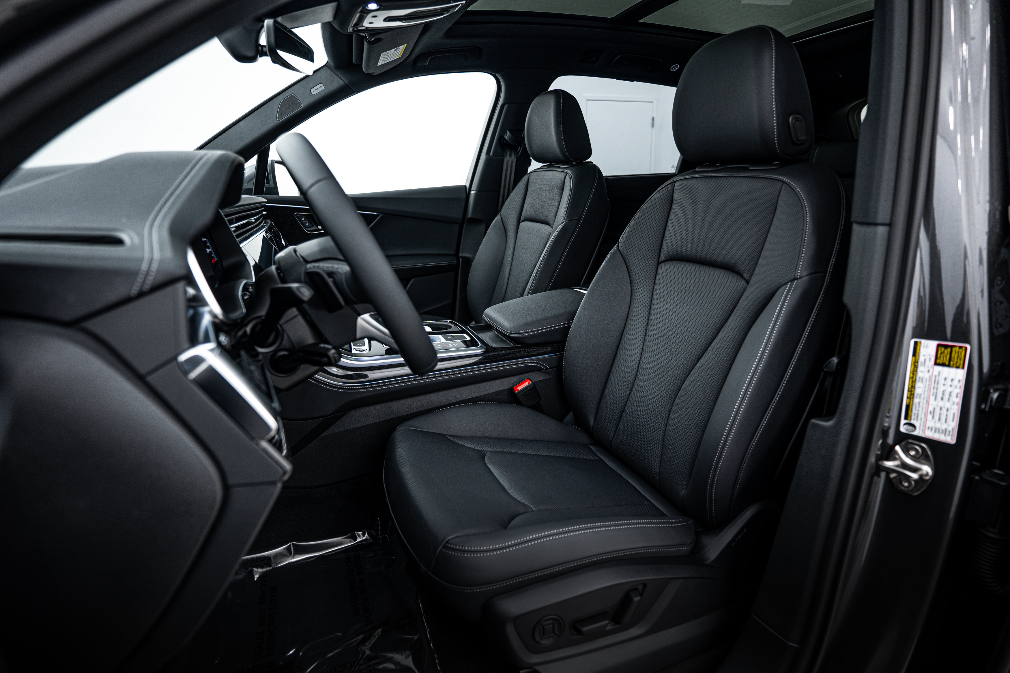 2025 Audi Q7 Premium Plus photo 9