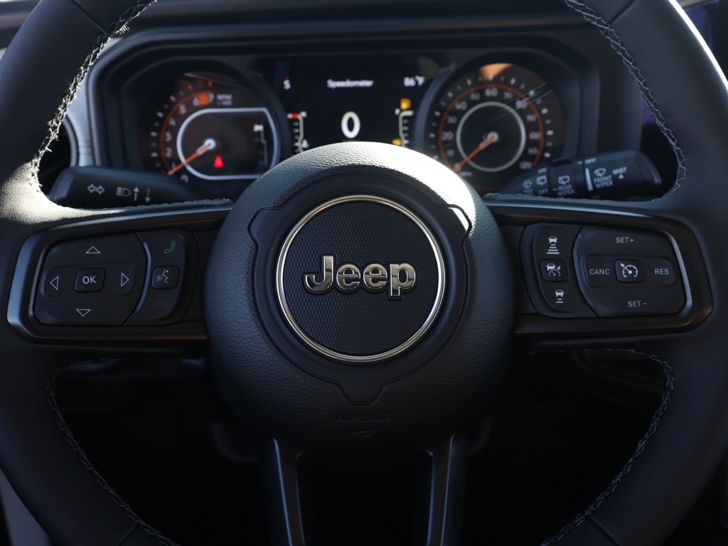 New 2026 Bright White Clear-Coat Exterior Paint Jeep Willys image 24