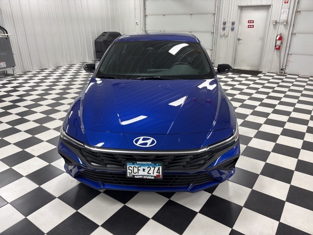 Used 2025 Hyundai Elantra Blue with VIN KMHLM4DJ1SU126029 for sale in Rochester, Minnesota