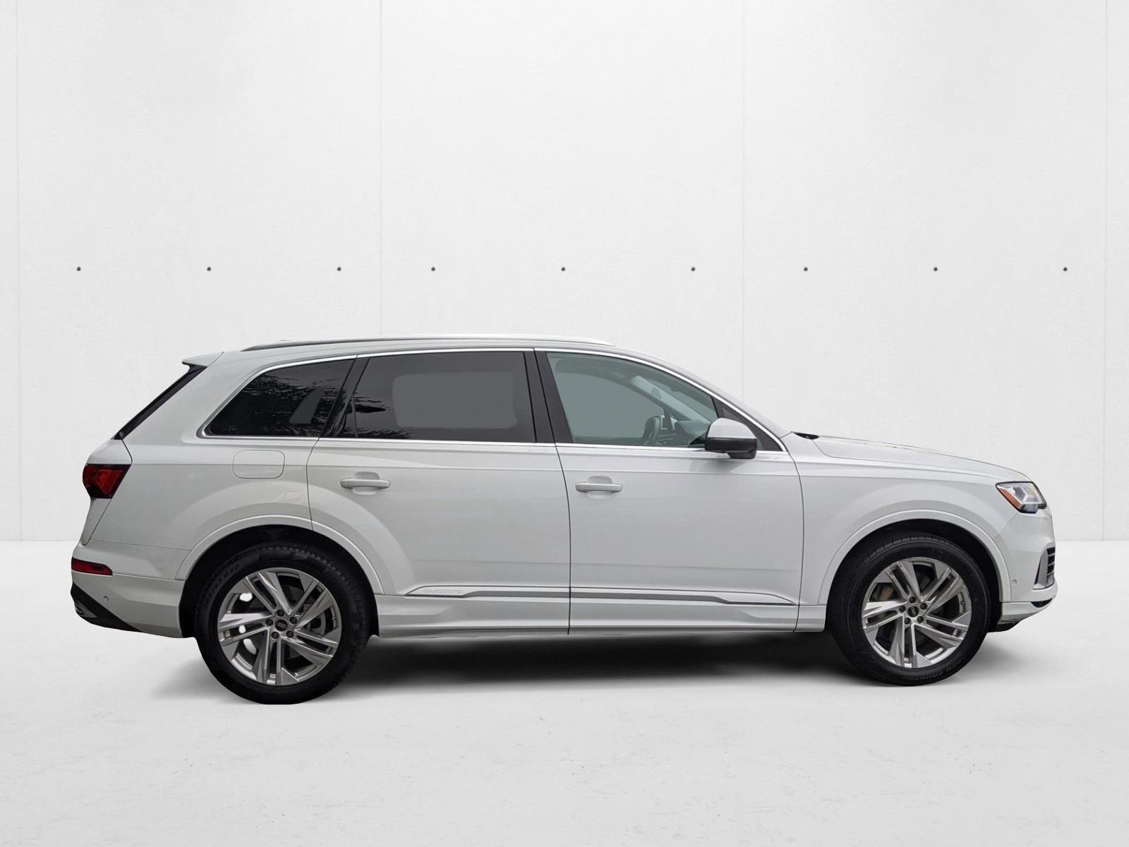 2023 Audi Q7 Premium Plus 55 photo 4