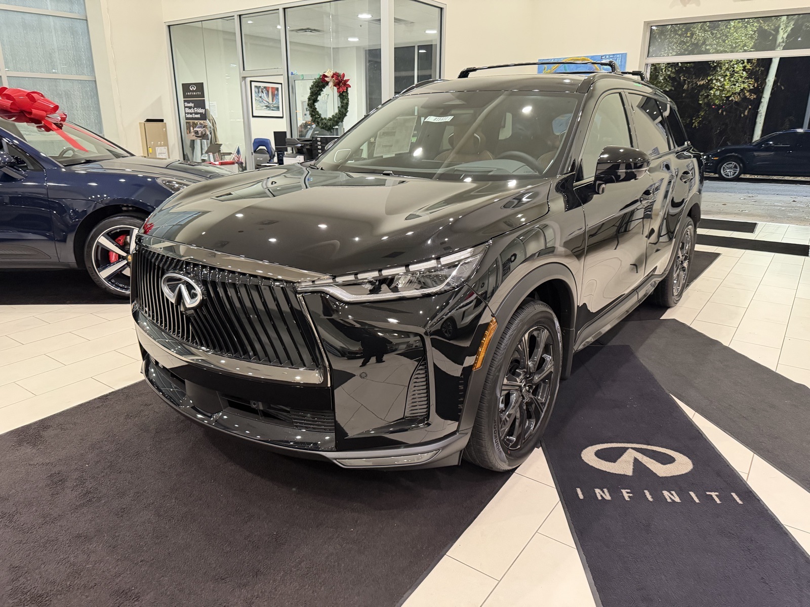 2026 Infiniti QX60 Autograph photo 3