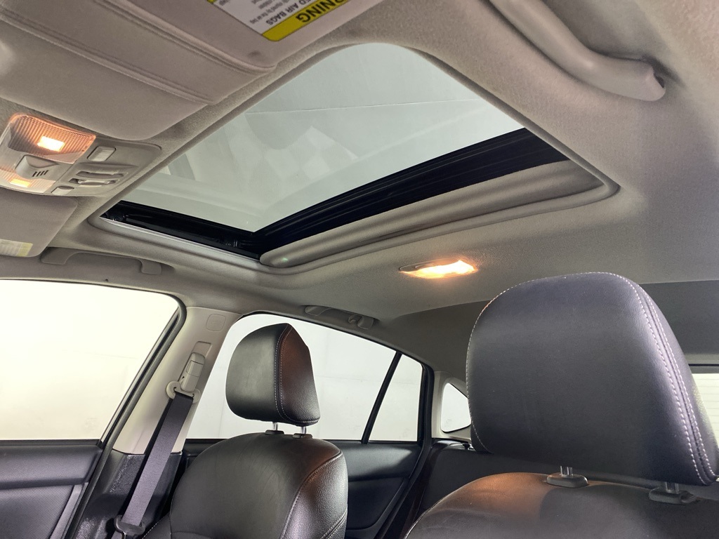 2015 Subaru Crosstrek 2.0i Limited photo 3