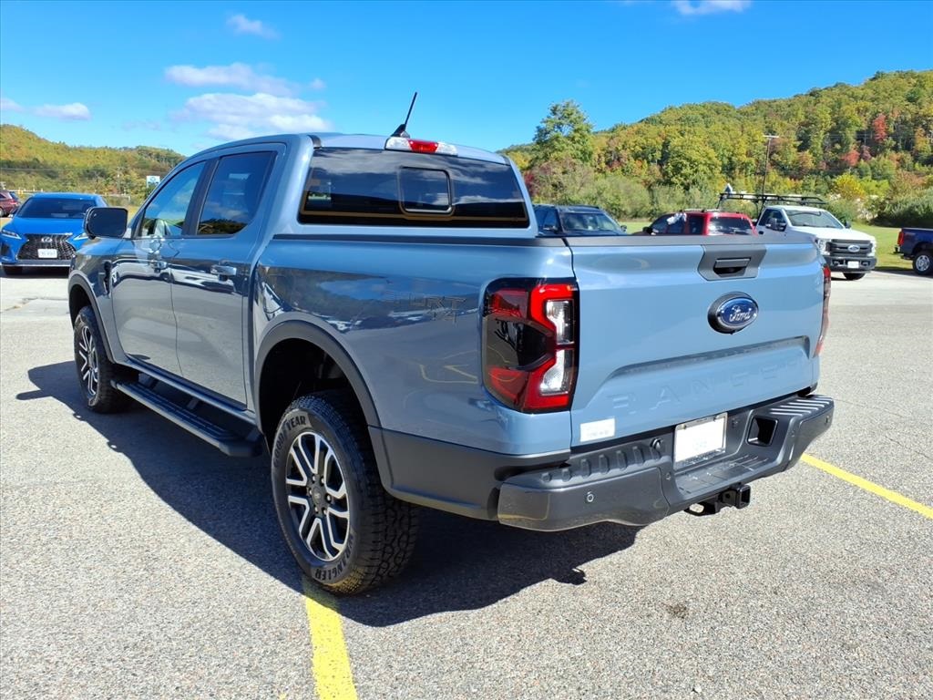 2025 Ford Ranger Lariat photo 3