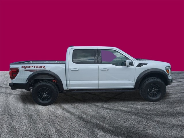 2025 Ford F-150 Raptor photo 2