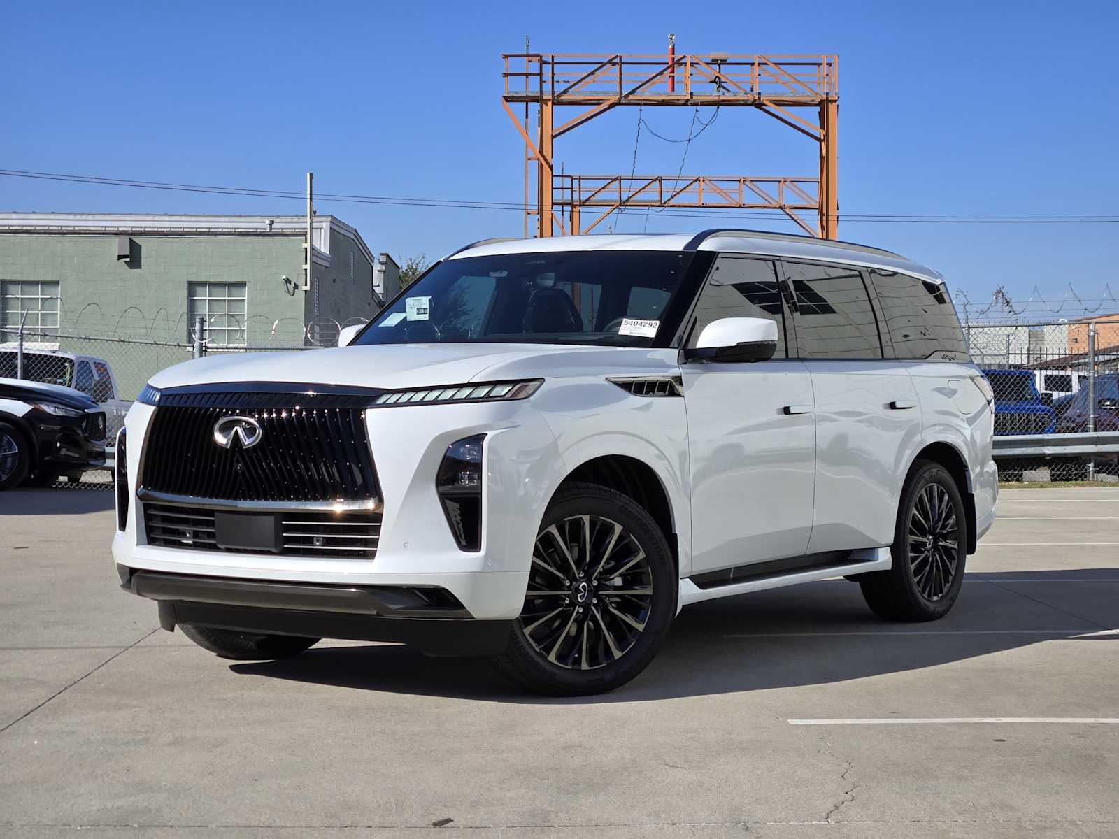 2026 INFINITI QX80 Autograph's photo