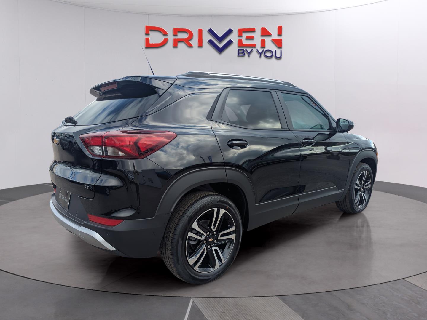 2026 Chevrolet Trailblazer LT photo 4