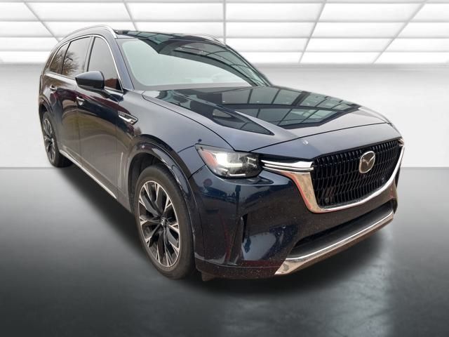 2025 Mazda CX-90 Premium Plus Package's photo