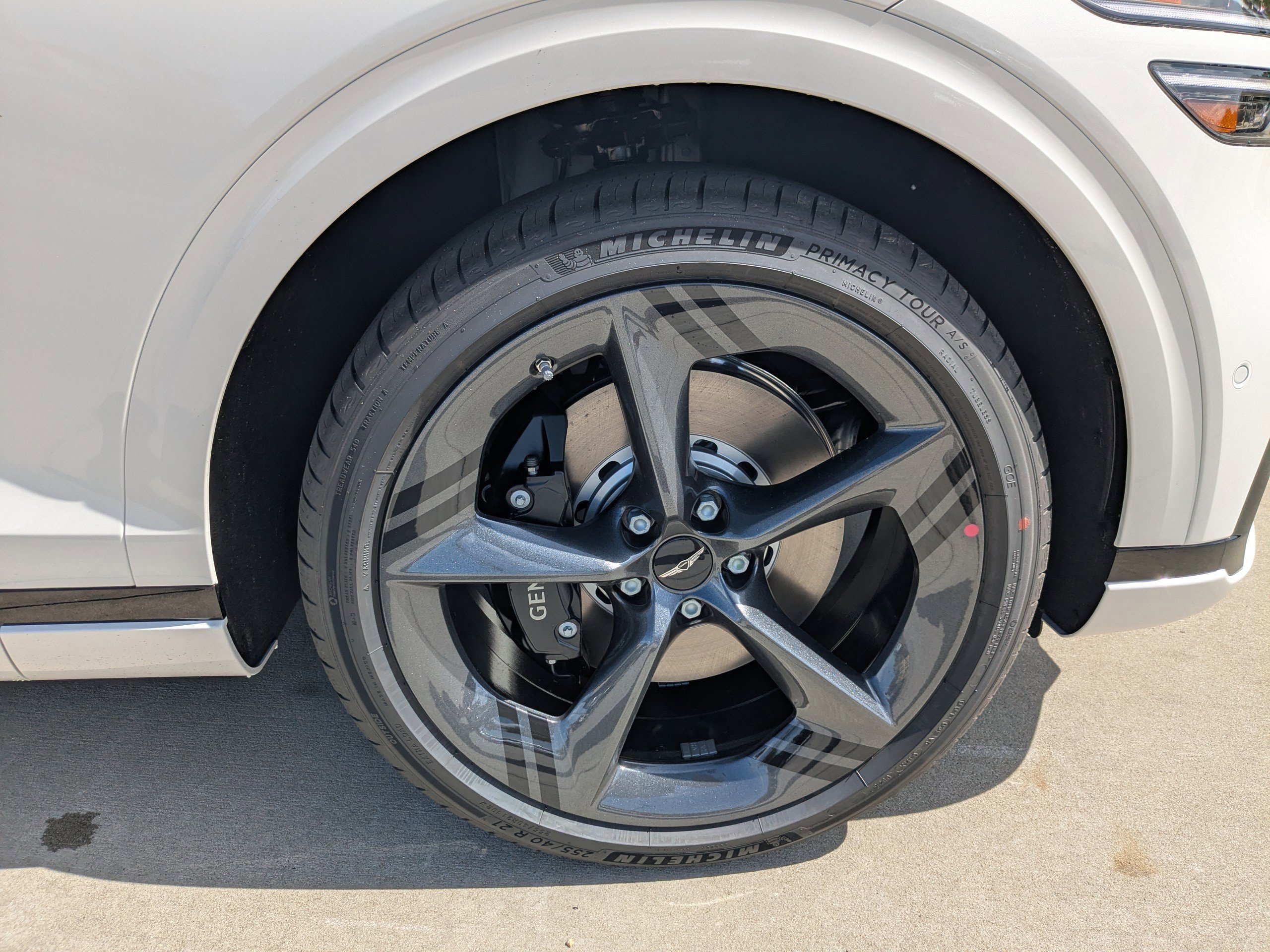 2026 Genesis GV70 3.5T Sport Prestige photo 9