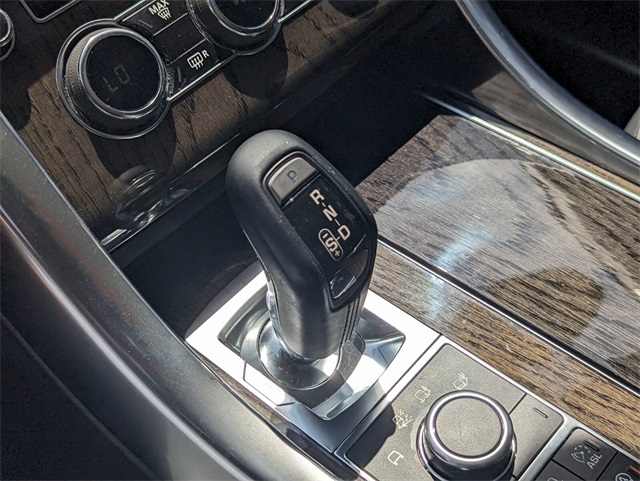 2014 Land Rover Range Rover Sport SuperCharged HSE photo 15