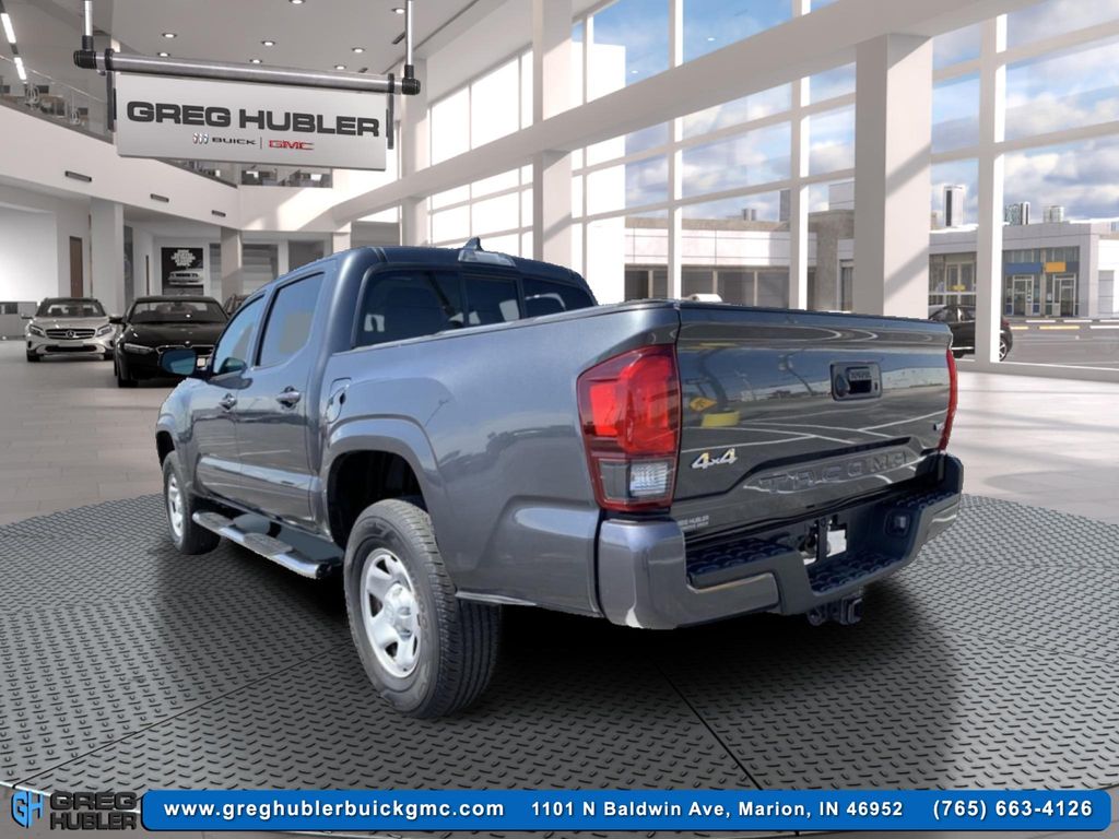 2020 Toyota Tacoma SR5 4x4 photo 3